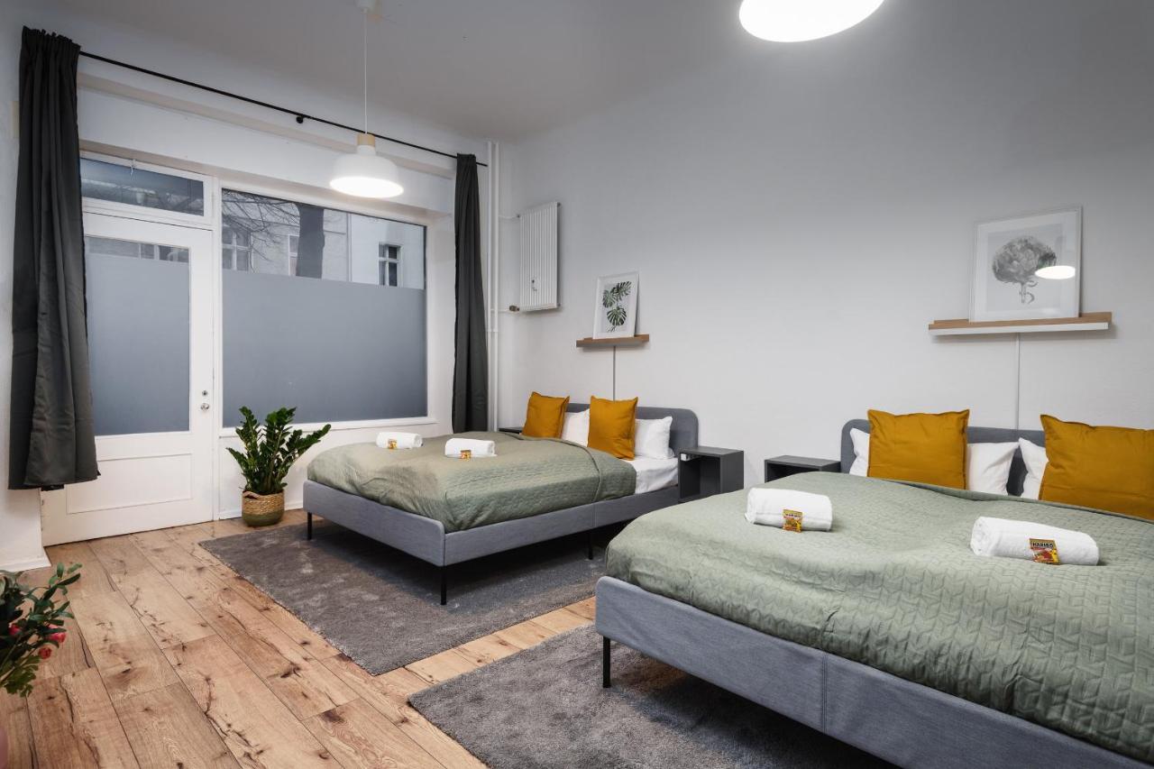 Super Zentral Super Schoener Altbau In Moabit Rostockerstrasse Im Herzen Von Berlin Fuer Bis Zu 6 Personen Экстерьер фото